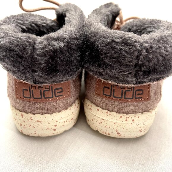 Hey Dude Women's fur lined sneaker booties Size 6 - Picture 7 of 11